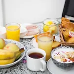 Bootcamp Отель Исси-ле-Мулино