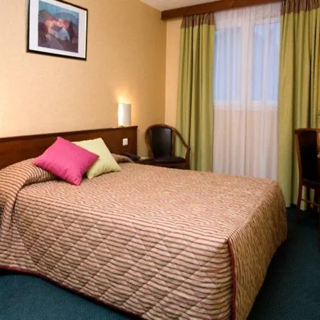 Hotel Bootcamp Issy-les-Moulineaux