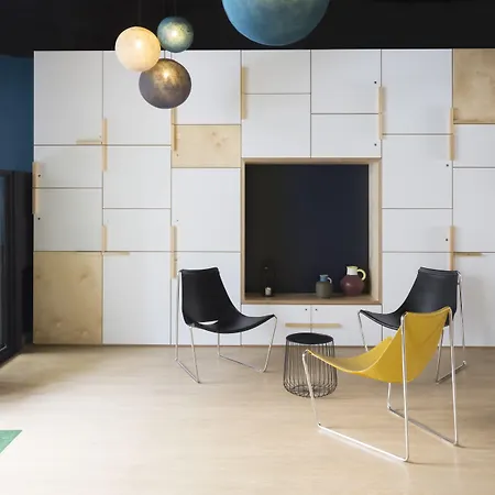 מלון Bootcamp 3*