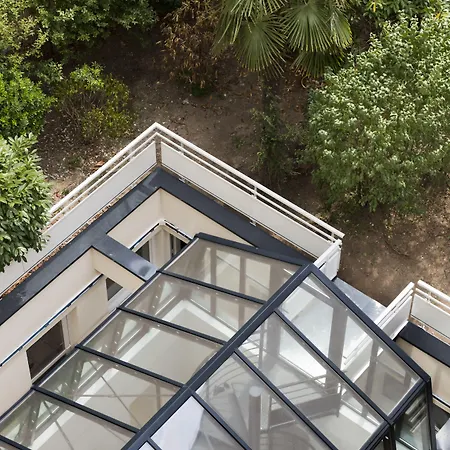 מלון Bootcamp 3*