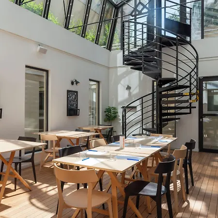 Hotel Bootcamp Issy-les-Moulineaux
