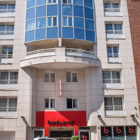 Hotel Bootcamp