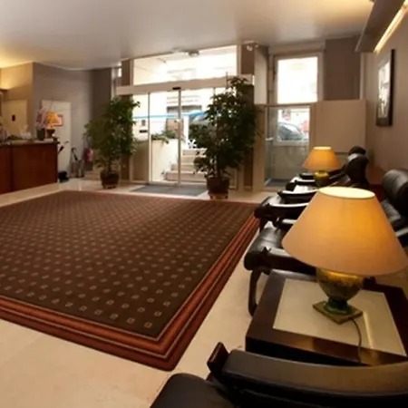 Bootcamp Hotel Issy-les-Moulineaux