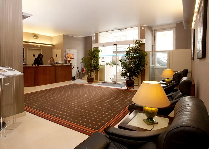 ホテル Bootcamp イシー＝レ＝ムリノー