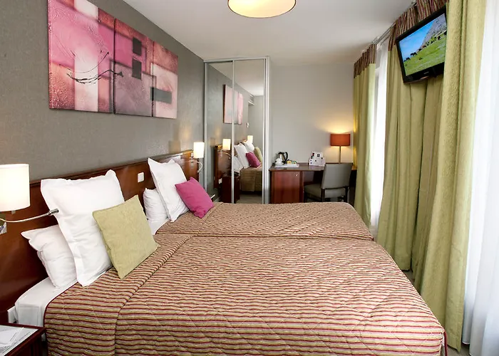 ホテル Bootcamp 3*